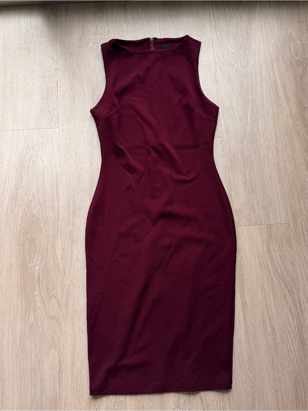 Windsor burgundy midi dress